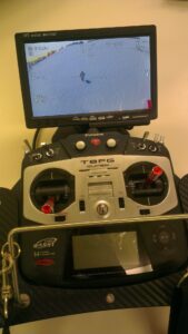 Fernsteuerung mit Bildschirm und OSD